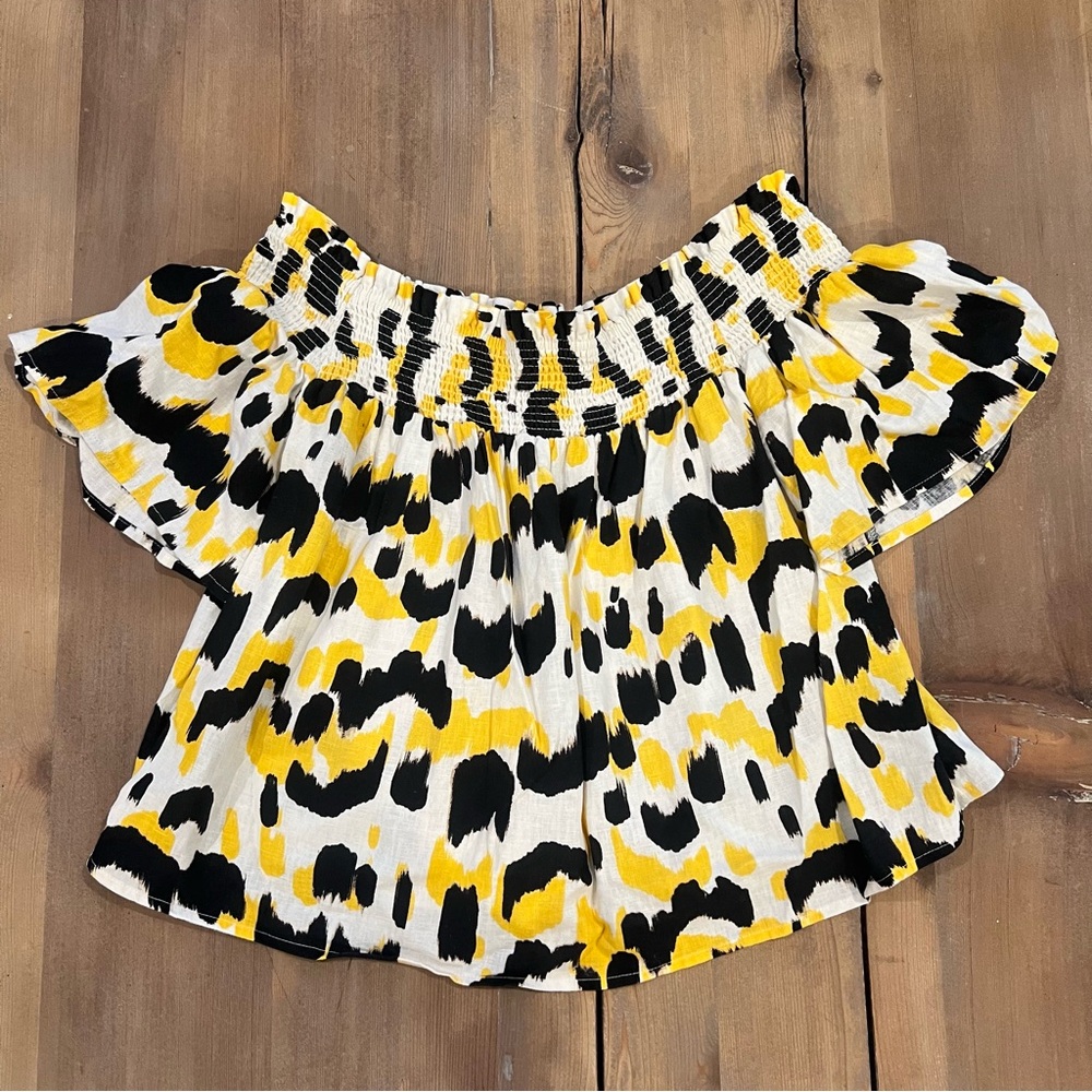Who What Wear Yellow and Black Smocked Top
